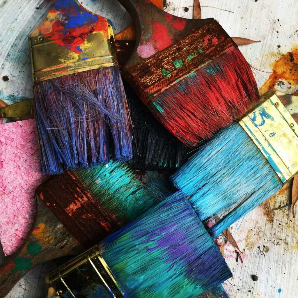 rhondak native florida folk artist yc7otffn 0 unsplash
